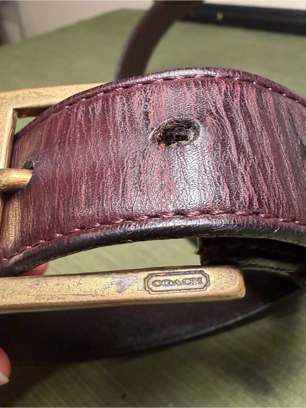 38 Coach Men's Leather Belt Burgundy brownish w brass. Made in Italy.